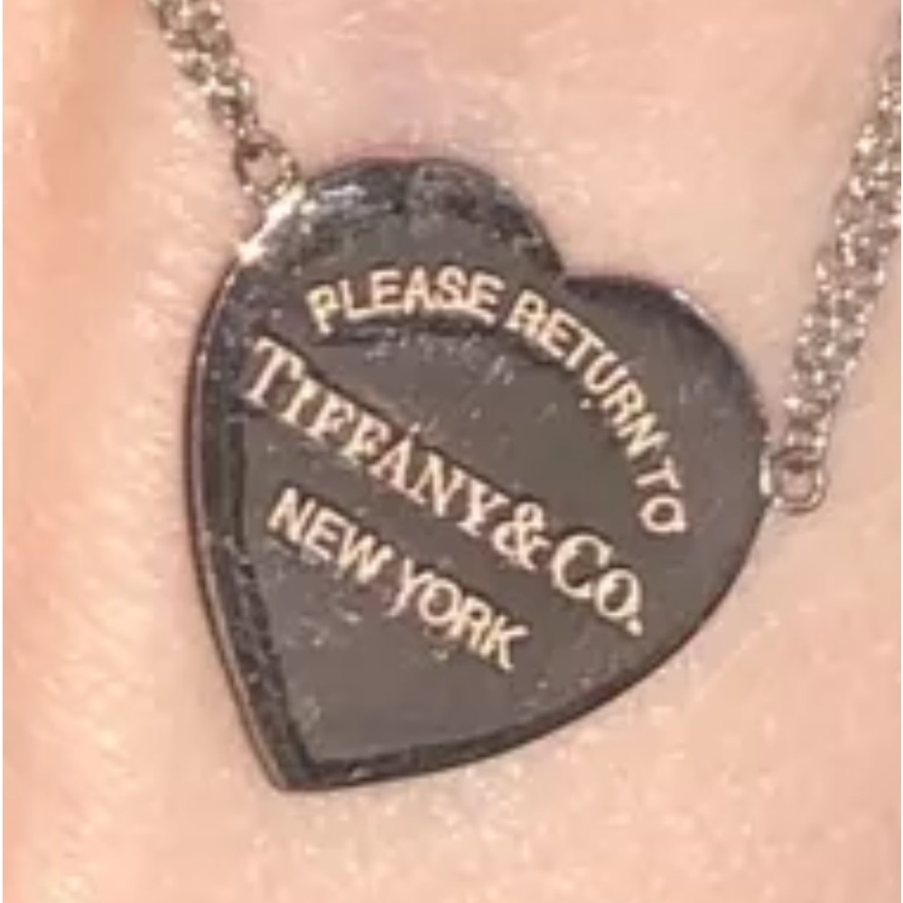 Authentic Vintage Tiffany & Co Rubedo Metal Heart SilverDouble Chain Necklace 15